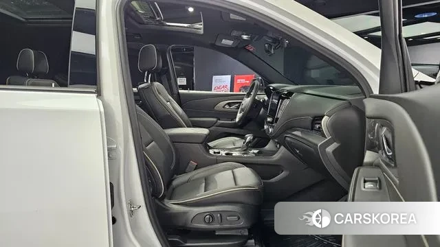 Chevrolet (GM Daewoo) Traverse 2023 Белый из Кореи, фото 3