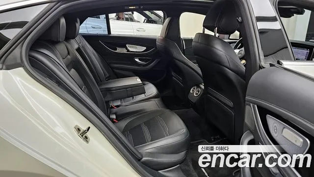 Mercedes-Benz AMG GT 2021 Белый из Кореи, фото 3