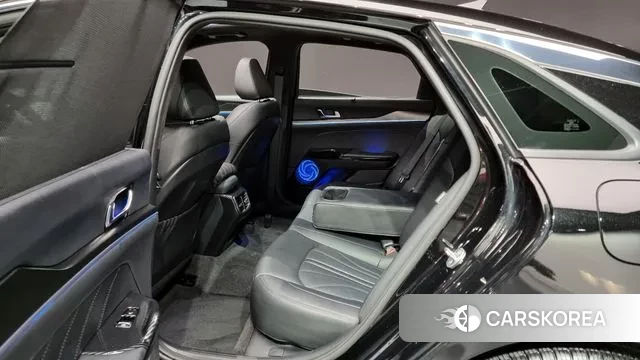 Kia K5 3rd generation 2023 Черный из Кореи, фото 3