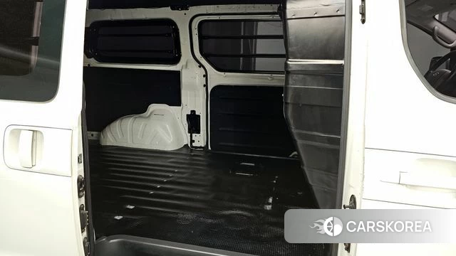 Hyundai The New Grand Starex 2019 Белый из Кореи, фото 3