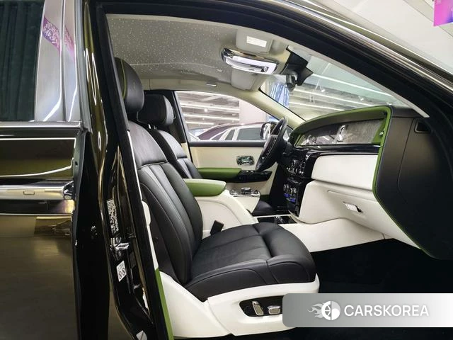 Rolls-Royce Phantom 2022 Зеленый из Китая, фото 3