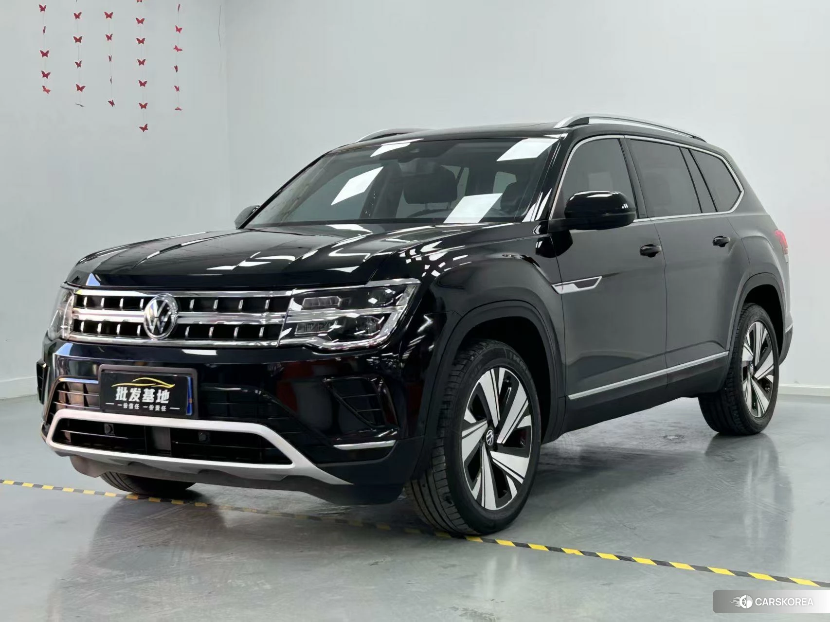 Volkswagen Tourang 2021 Черный из Китая, фото 3