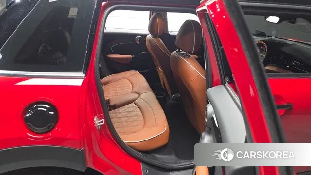 Mini Cooper S 2024 Красный из Кореи, фото 3