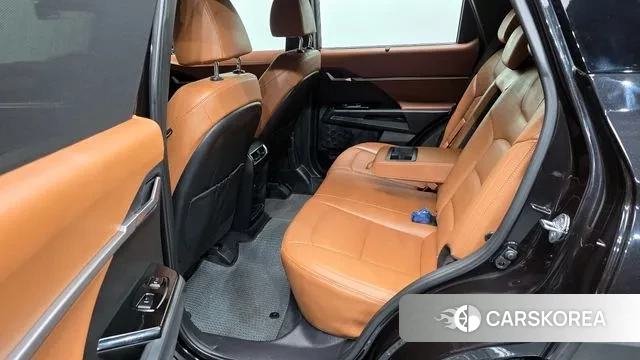 Ssangyong Torres 2024 Черный из Кореи, фото 3
