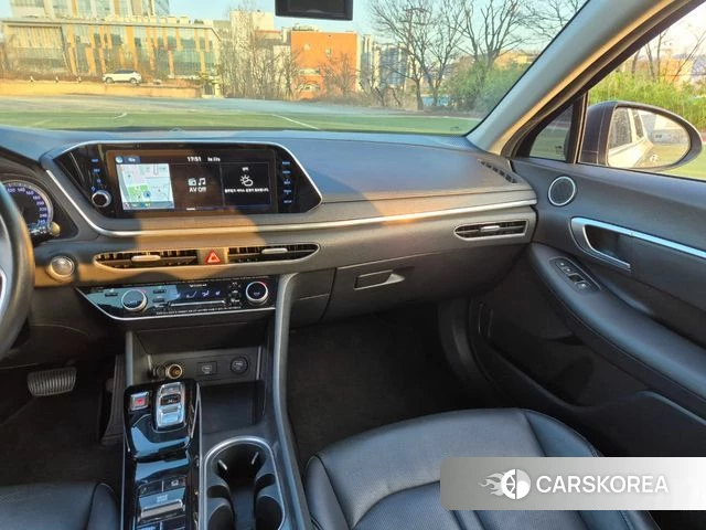 Hyundai Sonata (DN8) 2019 Белый из Кореи, фото 3