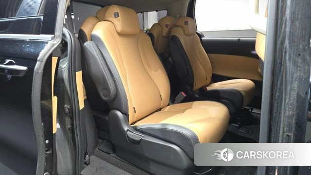 Kia Carnival 4th generation 2022 Черный из Кореи, фото 3