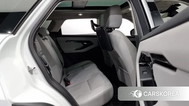 Land Rover Range Rover Evoque 2nd Generation 2024 Белый из Кореи, фото 3