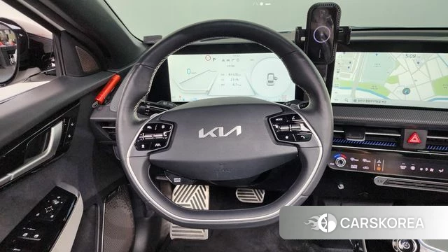 Kia EV6 2024 Белый из Кореи, фото 3