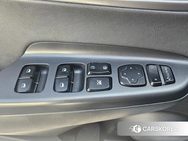 Hyundai Kona Electric 2018 Белый из Кореи, фото 3