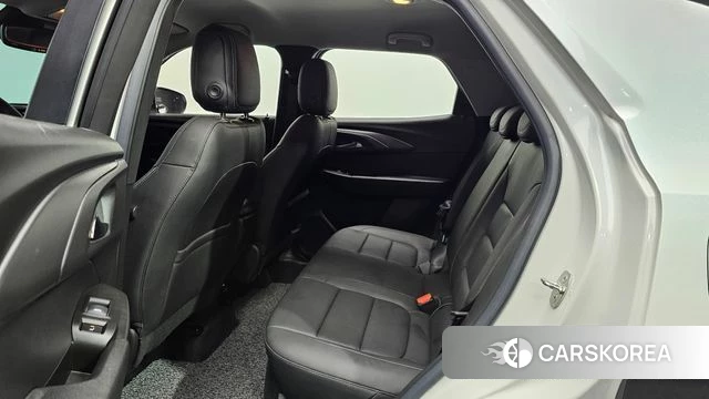 Chevrolet (GM Daewoo) Trailblazer 2022 Белый из Кореи, фото 3