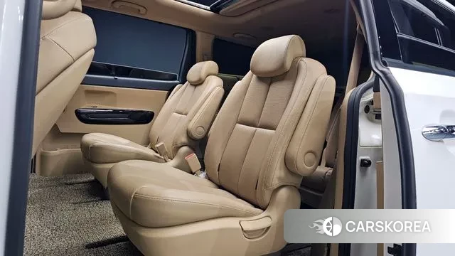 Kia The New Carnival 2018 Белый из Кореи, фото 3