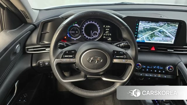 Hyundai Avante Hybrid (CN7) 2023 Белый из Кореи, фото 3