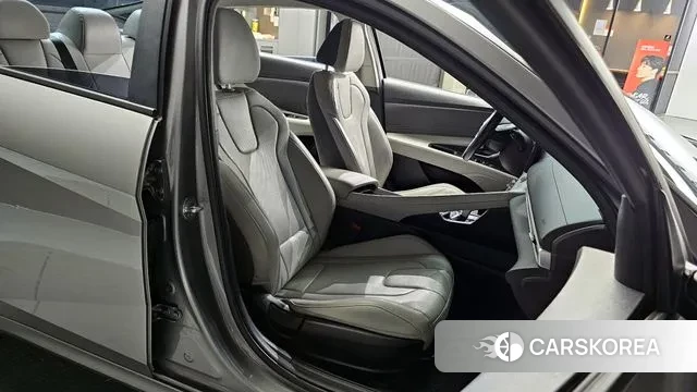 Hyundai Avante Hybrid (CN7) 2022 Серый из Кореи, фото 3