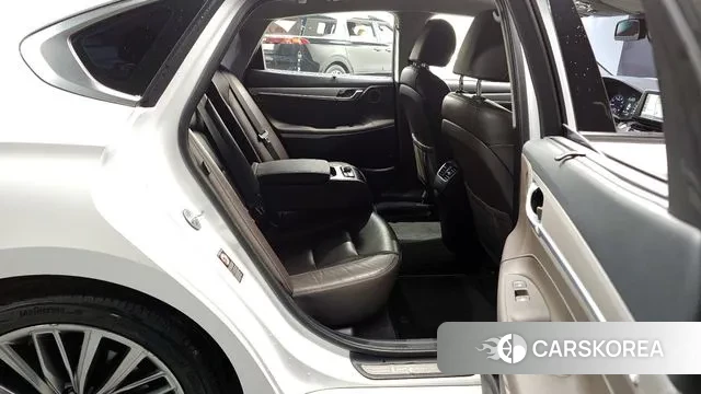 Hyundai Grandeur IG 2018 Белый из Кореи, фото 3