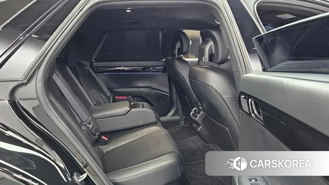 Hyundai Grandeur Hybrid (GN7) 2023 Черный из Кореи, фото 3