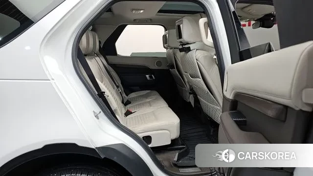 Land Rover Discovery 5 2018 Белый из Кореи, фото 3
