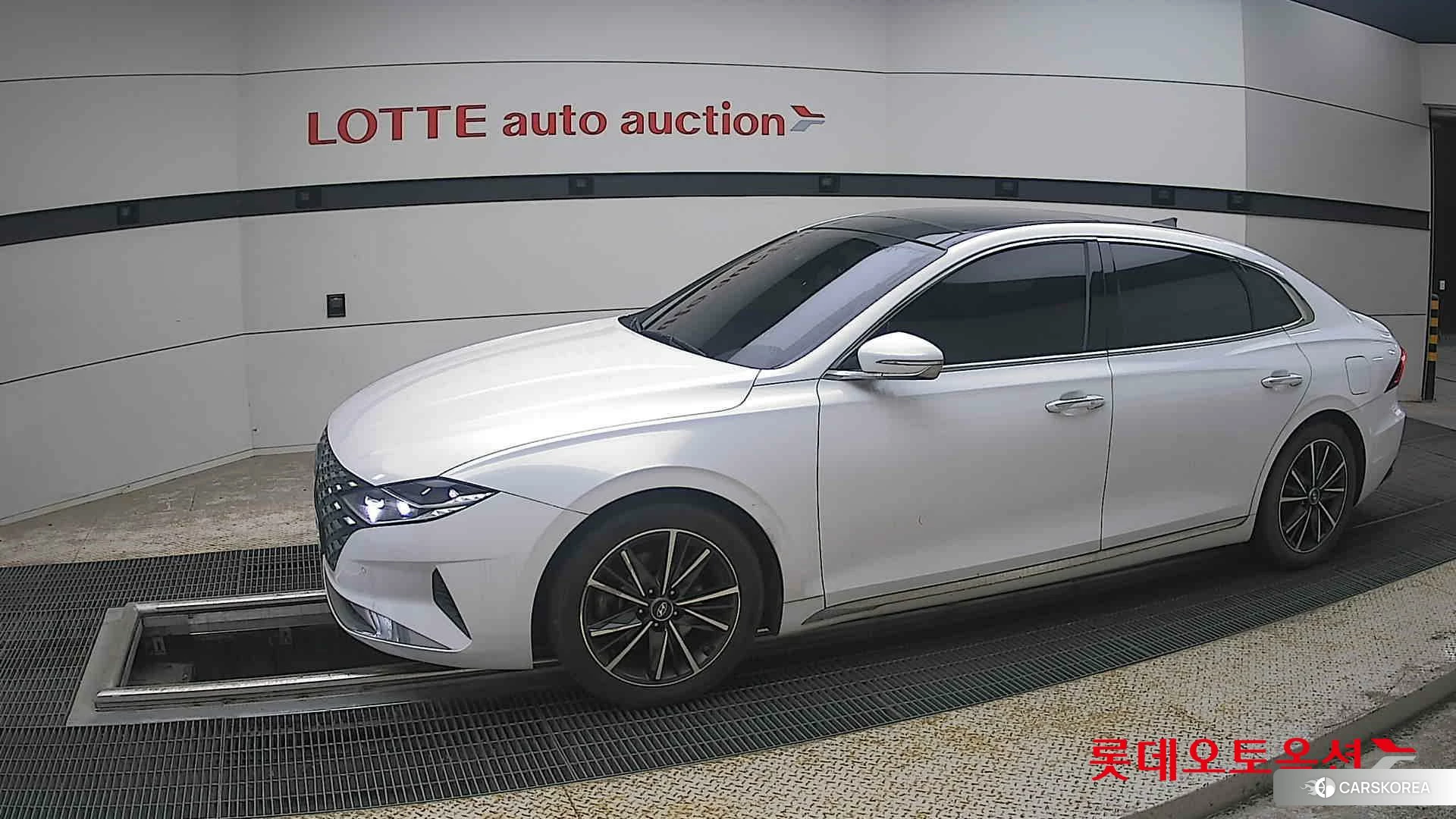 Hyundai Grandeur 2020 White cream (optional) из Кореи, фото 3
