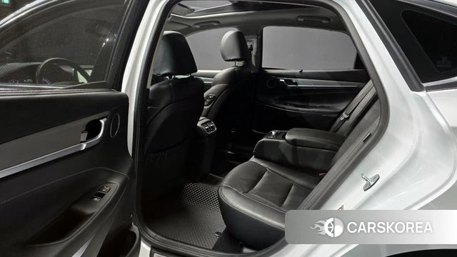 Hyundai Grandeur IG 2019 Белый из Кореи, фото 3