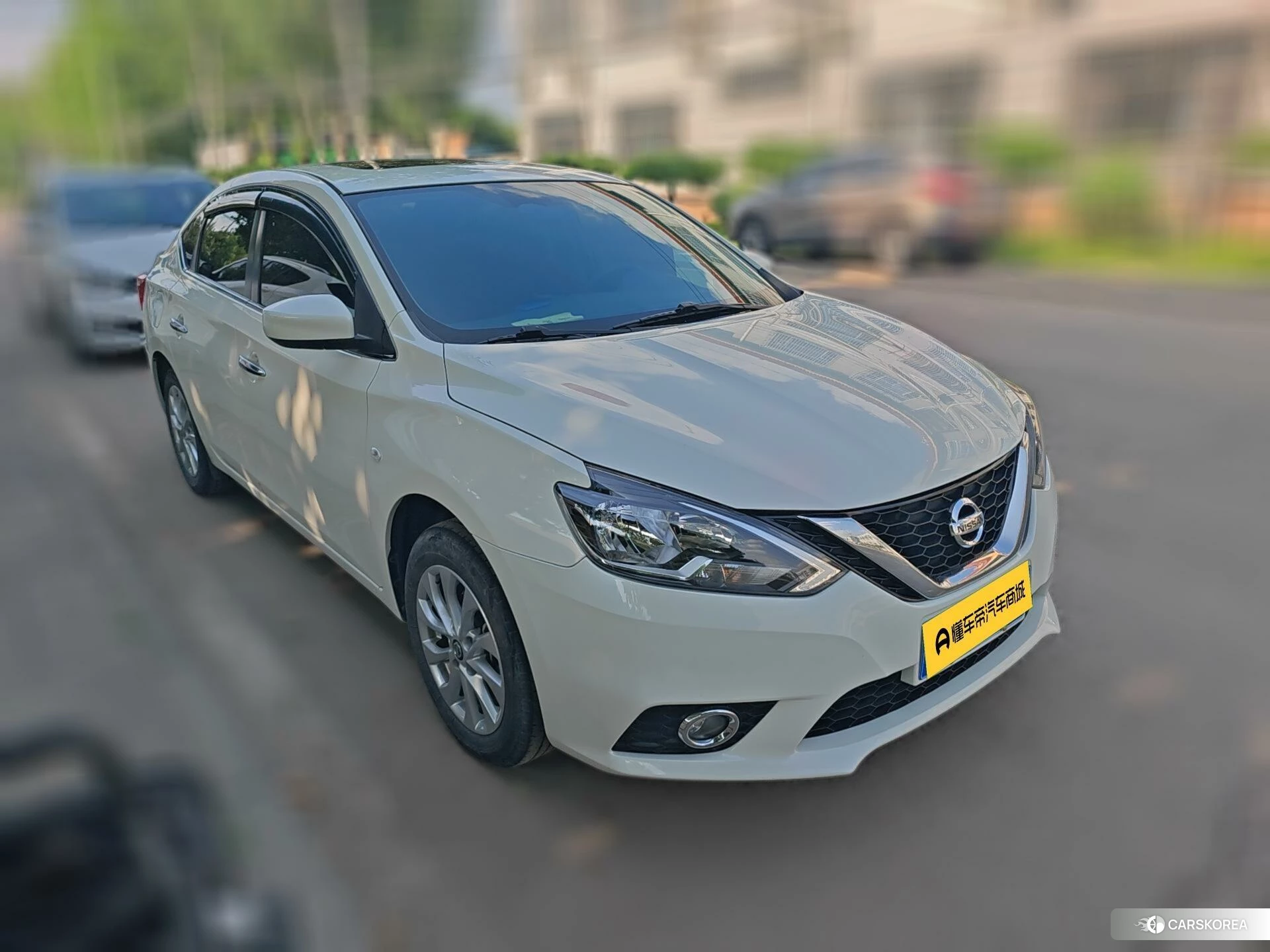 Nissan Xuan Yi 2023 Белый из Китая, фото 3