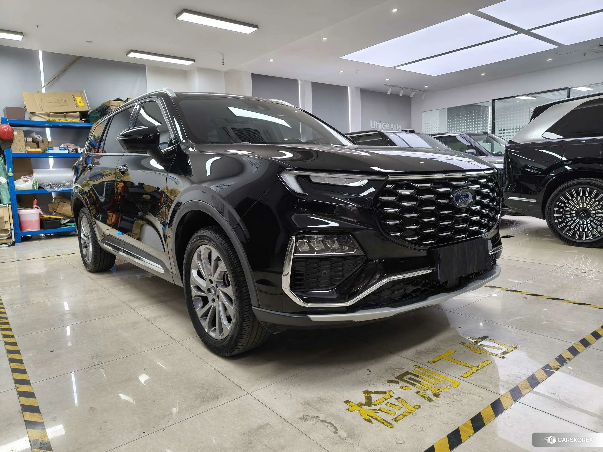 Ford Lingyu 2023 Черный из Китая, фото 3