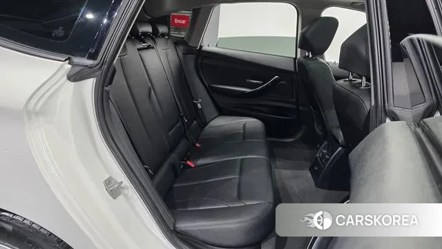 BMW 3 Series GT (F34) 2018 Белый из Кореи, фото 3