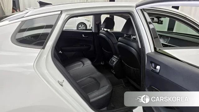 Kia The New K5 2nd generation 2018 Белый из Кореи, фото 3