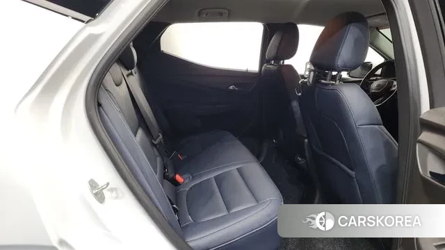 Chevrolet (GM Daewoo) Bolt EUV 2022 Белый из Кореи, фото 3