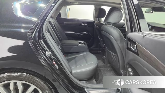 Kia K7 Premier 2020 Черный из Кореи, фото 3