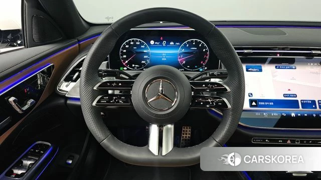 Mercedes-Benz E-Class W214 2026 Белый из Кореи, фото 3