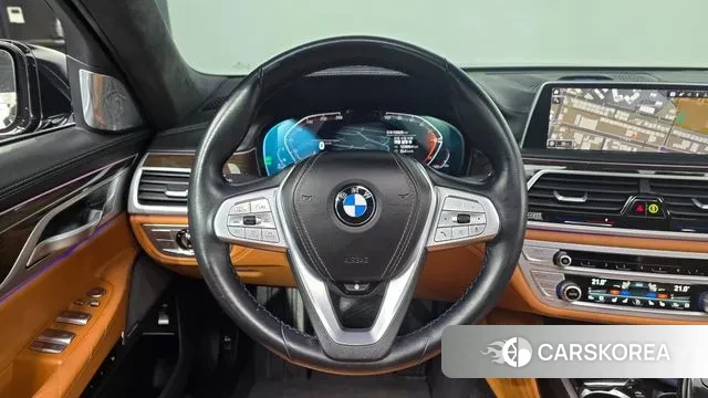 BMW 7 Series (G11) 2022 Черный из Кореи, фото 3