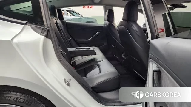 Tesla Model 3 2021 Белый из Кореи, фото 3