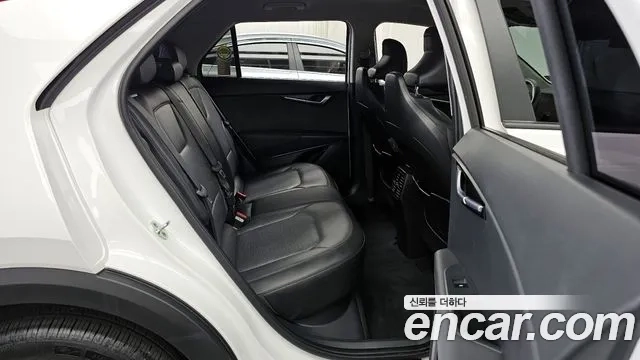 Kia Di All New Niro EV 2022 Белый из Кореи, фото 3