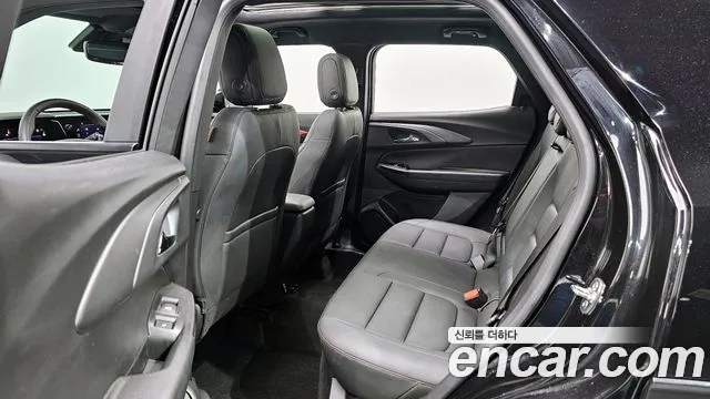 Chevrolet (GM Daewoo) The New Trail Blazer 2024 Черный из Кореи, фото 3