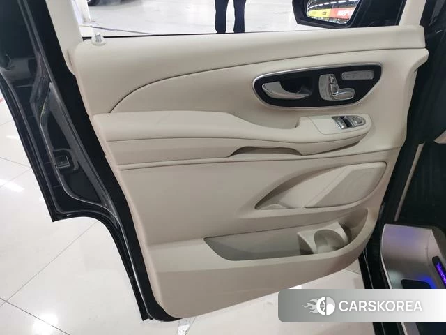 Mercedes-Benz V-class id 3908325 из Китая 3