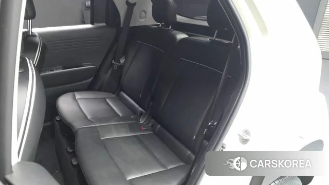 Hyundai Casper 2023 Белый из Кореи, фото 3