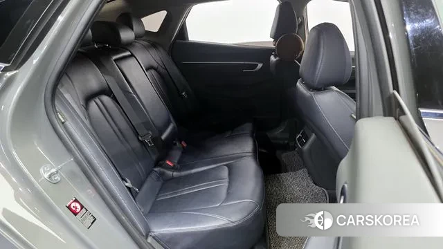 Hyundai Sonata (DN8) 2022 Серый из Кореи, фото 3