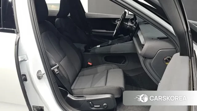 Polestar Polestar 2 2023 Белый из Кореи, фото 3