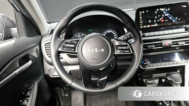 Kia Seltos 2022 Серый из Кореи, фото 3