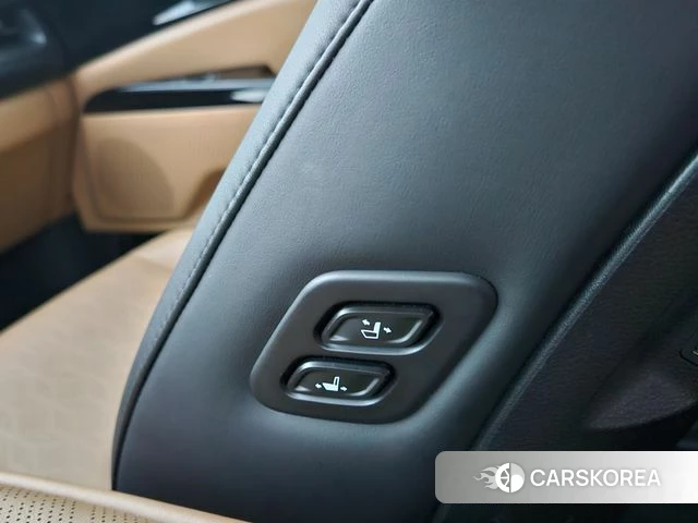 Kia Carnival 4th generation 2020 Белый из Кореи, фото 3