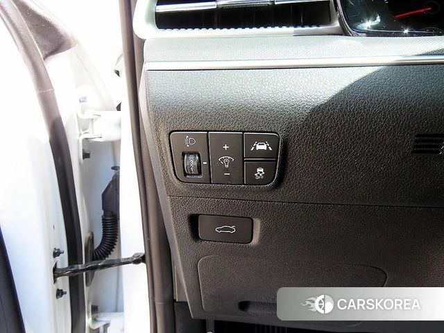 Kia K5 3rd generation 2023 Белый из Кореи, фото 3