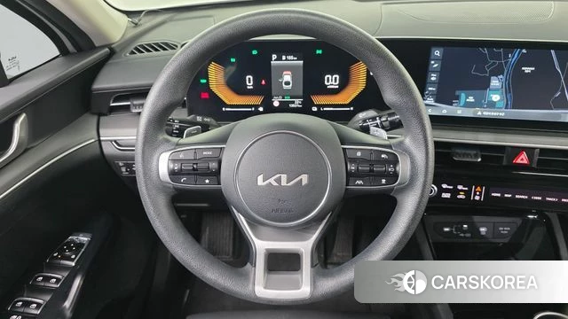 Kia The New K5 Hybrid 3rd generation 2024 Белый из Кореи, фото 3