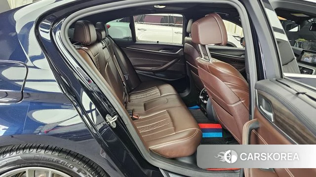 BMW 5 Series (G30) 2020 Черный из Кореи, фото 3