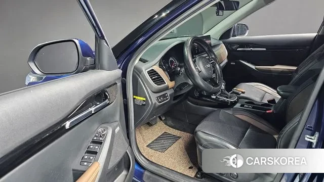 Kia Seltos 2019 Синий из Кореи, фото 3