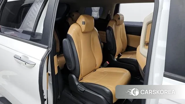 Kia Carnival 4th generation 2022 Белый из Кореи, фото 3