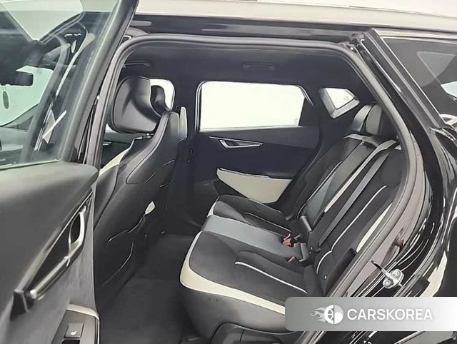 Kia EV6 2024 Черный из Кореи, фото 3