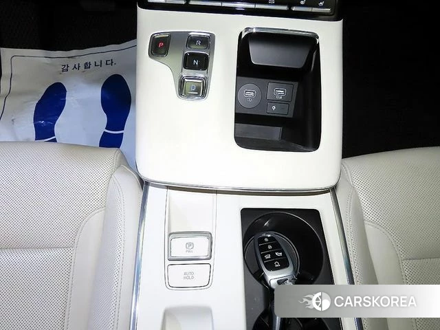 Hyundai The New Grandeur IG Hybrid 2022 Белый из Кореи, фото 3