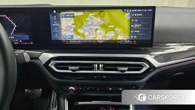 BMW 3 Series (G20) 2024 Светло-серебряный цвет из Кореи, фото 3