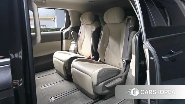 Kia The New Carnival 4th Generation 2025 Серый из Кореи, фото 3