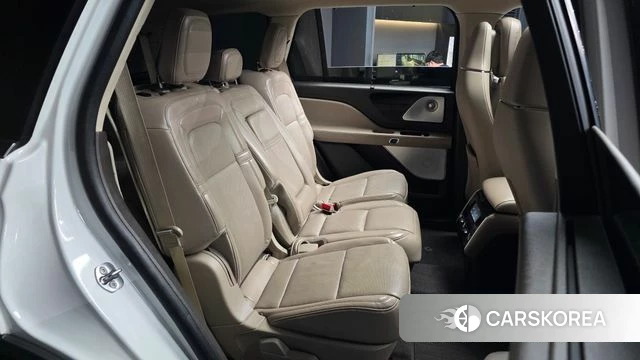 Lincoln Aviator 2nd generation 2021 Серый из Кореи, фото 3