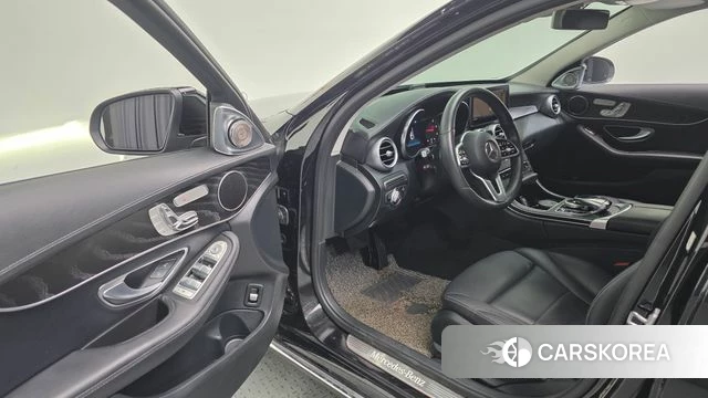 Mercedes-Benz C-Class W205 2019 Черный из Кореи, фото 3
